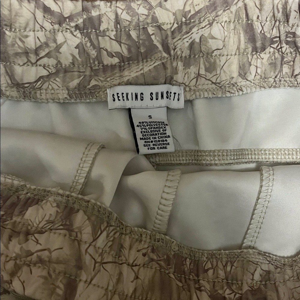 Women's Camouflage Print Shorts - Picture 2 of 5